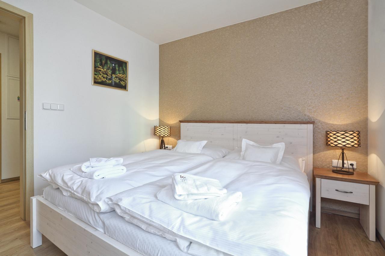 Apartmany Terasy Cafe Reichenberg Exterior foto