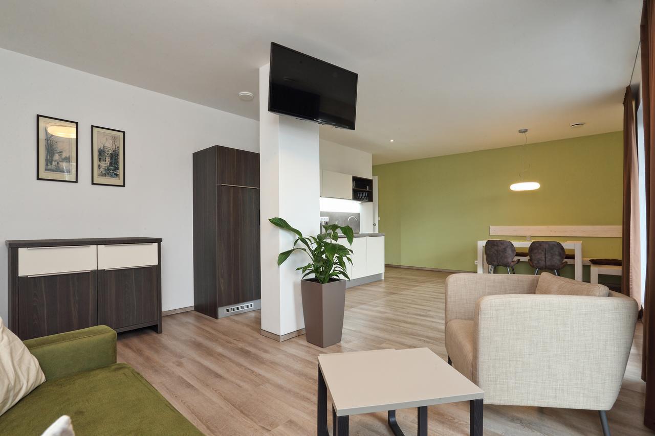 Apartmany Terasy Cafe Reichenberg Exterior foto